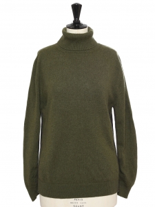 Khaki green cashmere wool turtleneck sweater Retail price €900 Size M/L