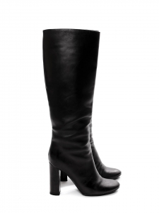 Black leather wooden heel boots Retail price €1000 Size 38.5