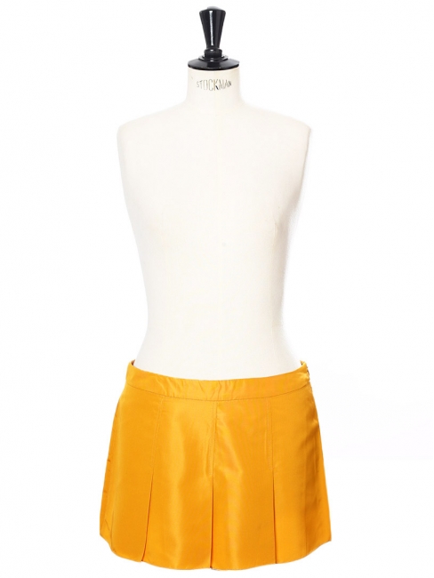 Saffron yellow taffeta pleated mini skirt Retail price €400 Size 38