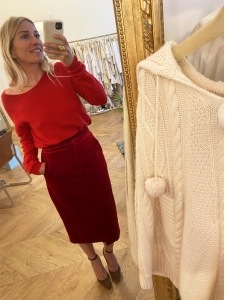 Round neckline lambswool knit sweater Retail price €190 Size S