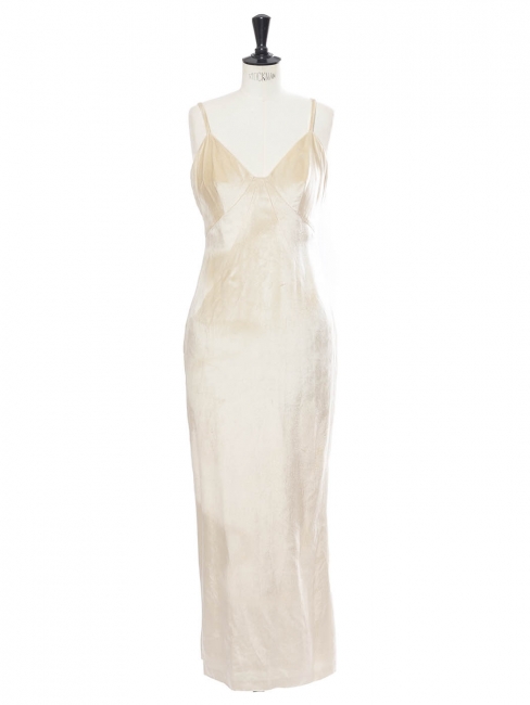 Cream white velvet evening maxi dress with deep open back and V neckline Retail price €2850 Size 36