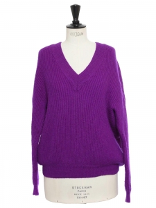 Pull col V en laine épaisse d'alpaga violet foncé Prix boutique 850€ Taille 38 à 40