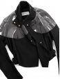 Veste courte en crêpe noir avec collerette en vinyle transparente Prix boutique 3000€ Taille 34