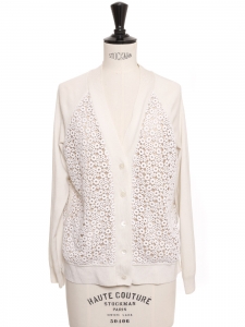 Gilet col V en laine et dentelle blanc ivoire Prix boutique 800€ Taille M