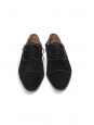 Chaussures Richelieu en suede noir avec liseré en cuir Prix boutique 1615€ Taille 41