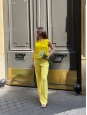 Pantalon taille haute fluide en crêpe jaune vif Prix boutique 240€ Taille 38