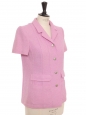 Veste de tailleur manches courtes en tweed de laine mauve rosé à boutons siglés CC argent Prix boutique 5000€ Taille 38