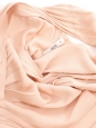 Robe courte décolleté drapée et cintrée en crêpe rose poudre Prix boutique 1600€ Taille 38/40