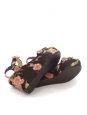 Sandales compensées et plateforme fleuri noir, rose et vert Prix boutique 575€ Taille 36