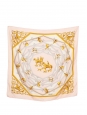 Foulard carré en twill de soie motifs cavaliers doré et rose Prix boutique 350€ Taille 89 x 85