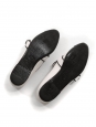 Mocassins en cuir bicolore noir et blanc avec signature CC Prix boutique 800€ Taille 35