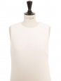 Robe longue droite sans manches en crêpe blanc ivoire avec plissés Prix boutique 2300€ Taille 36