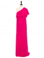 Robe de cocktail longue asymétrique avec volant sur l'épaule rose fushia Prix boutique 3200€ Taille 38