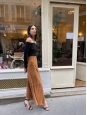 Jupe longue taille haute en daim marron camel Prix boutique 2650€ Taille 34