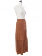 Jupe longue taille haute en daim marron camel Prix boutique 2650€ Taille 34
