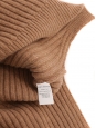 Pull col roulé en laine mérinos côtelée marron noisette Prix boutique 500€ Taille S