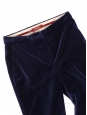 Pantalon droit en velours bleu nuit Prix boutique 200€ Taille 40