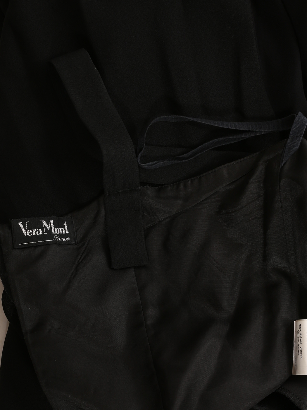Mid-length dress Louis Vuitton Black size 40 FR in Viscose - 35546163