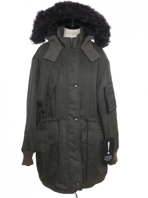 Parka coat mid length in kaki green with fur hood Retail price 3500€ Size 36